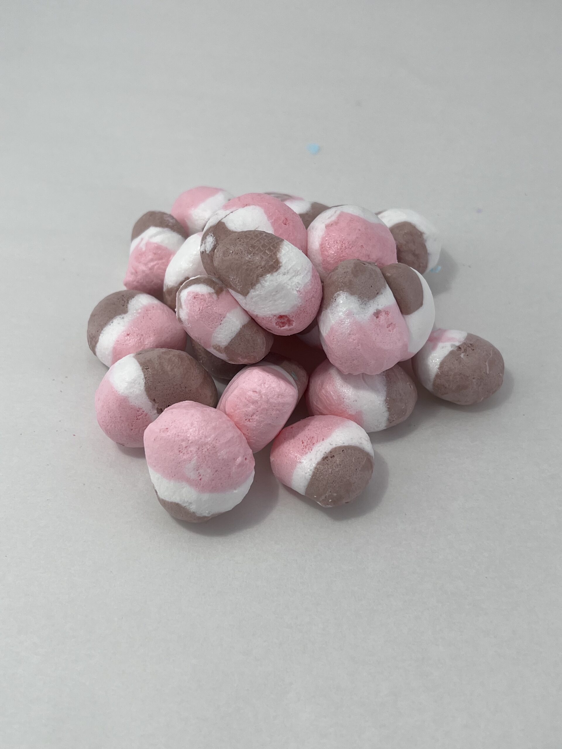Neapolitan taffy freeze dried